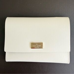 Kate Spade Cream / White Wallet Wardholder with Gold Accent